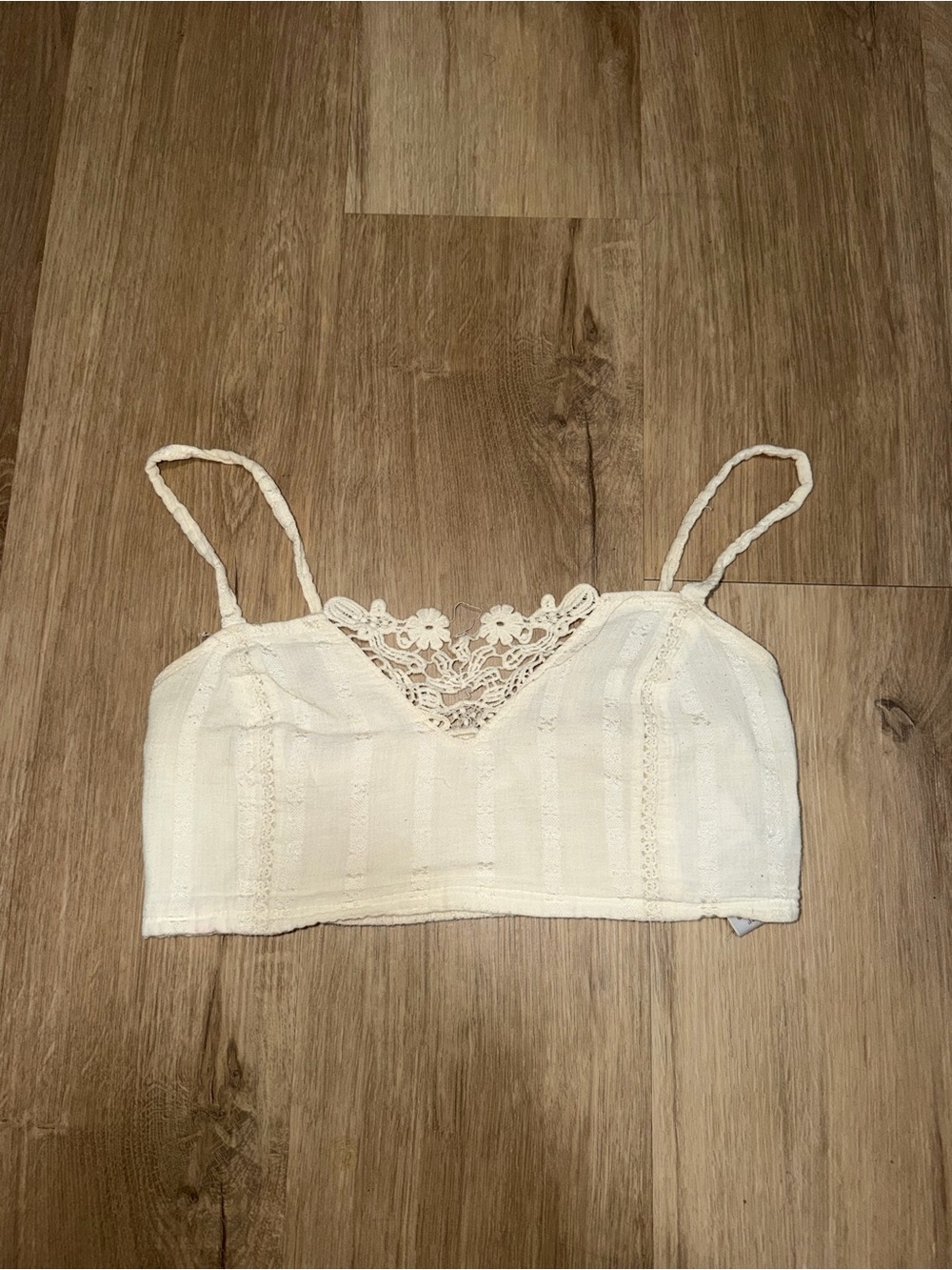 Kimchi Blue Ivory Lace-Trim Bra Cami